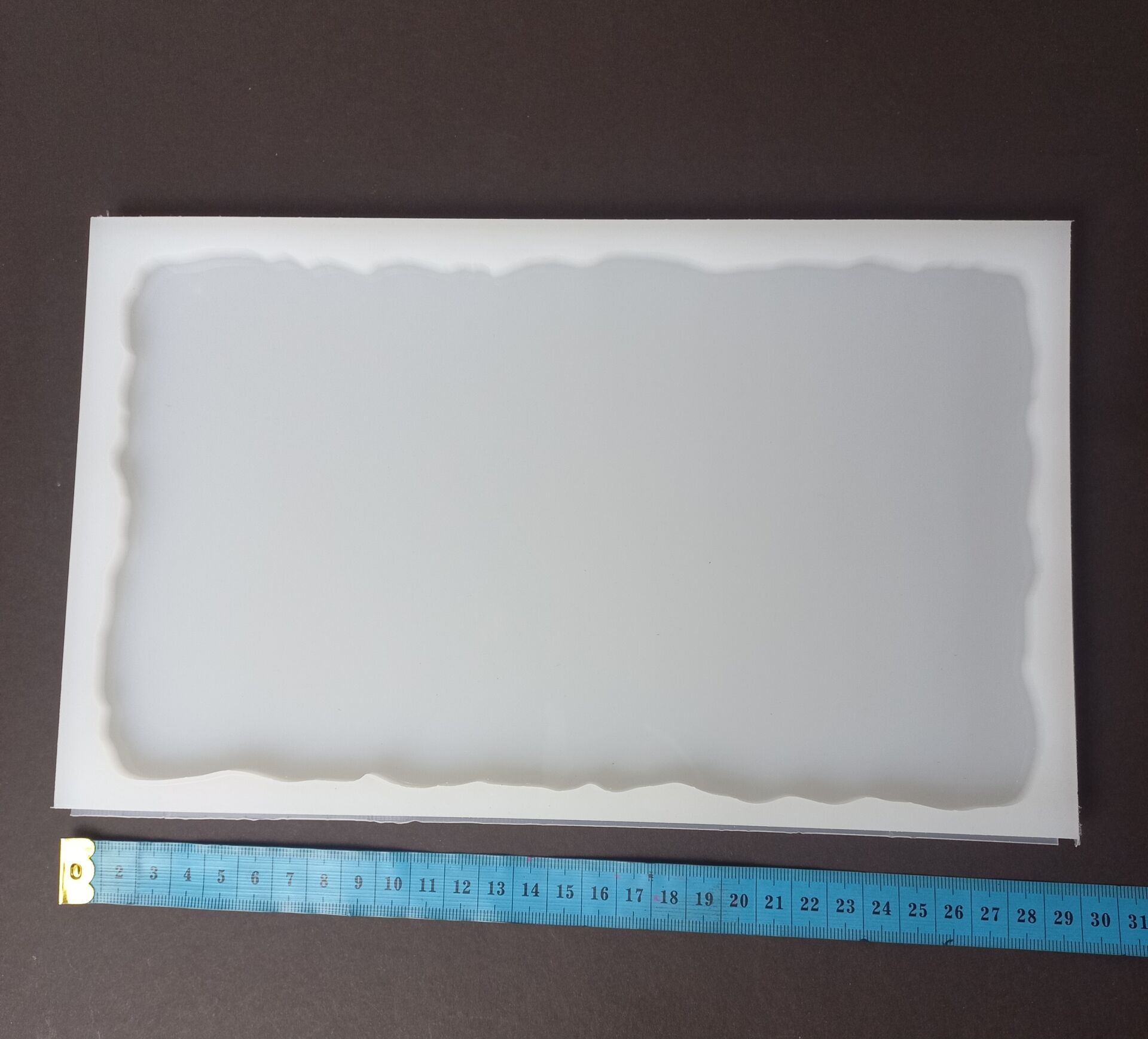 27cm/16cm Geode Dikdörtgen  Epoksi Silikon Tepsi Kalıbı Derinlik 6mm