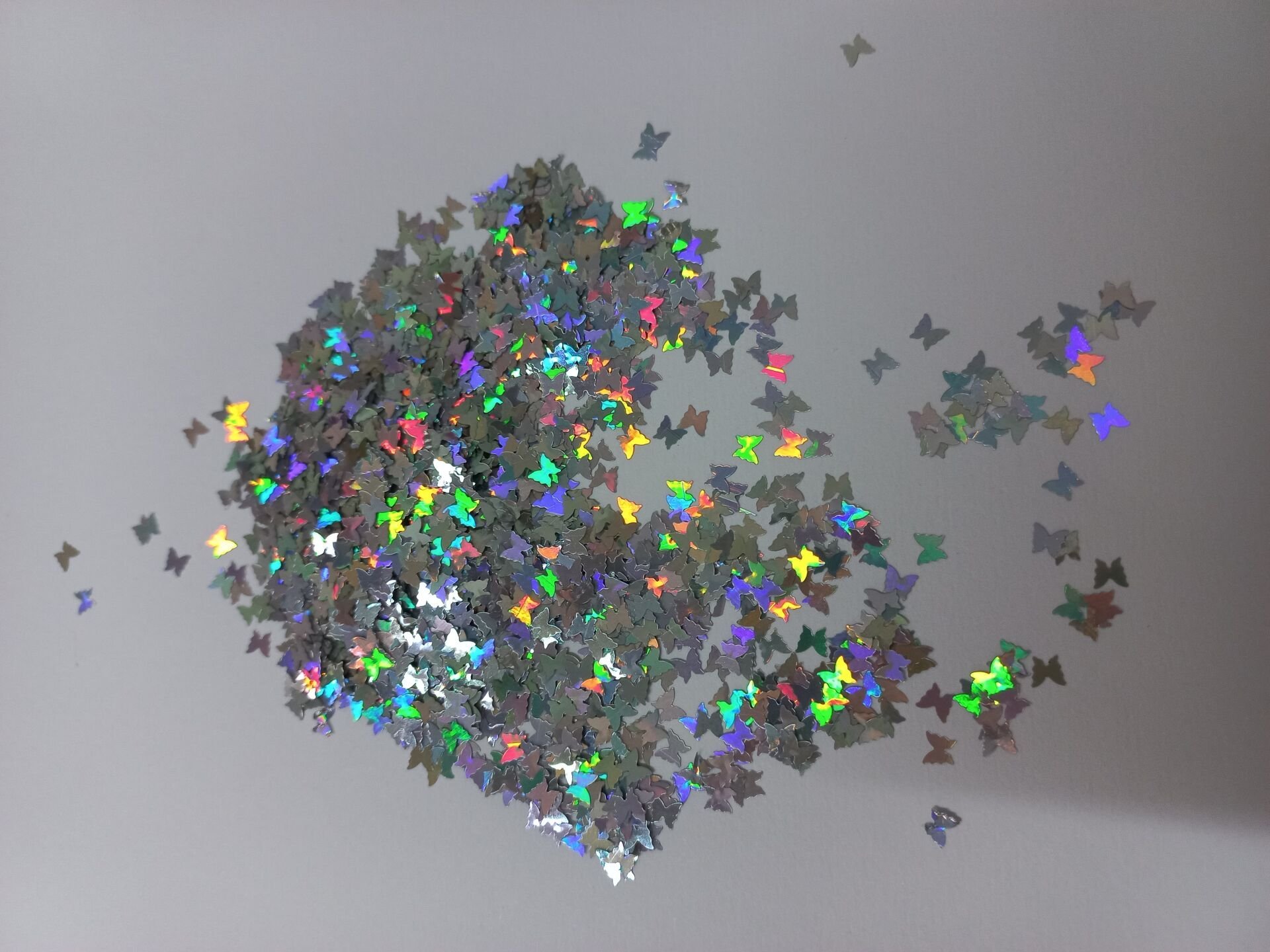 Minik hologramlı kelebek