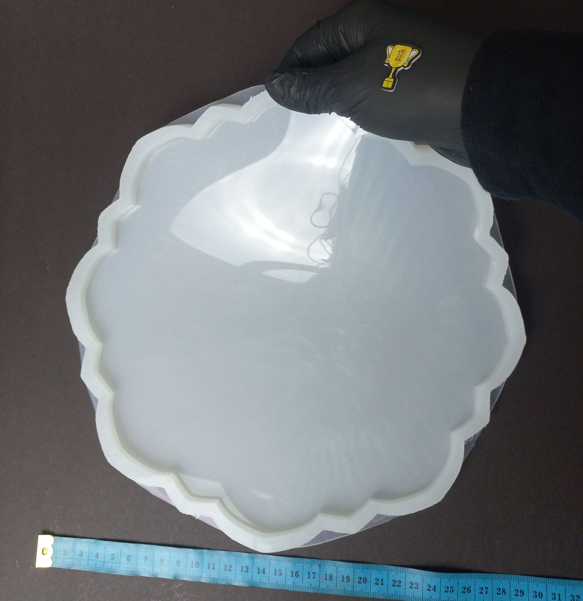 25cm Muhteşem Desenli Yuvarlak Epoksi Silikon Tepsi Kalıbı