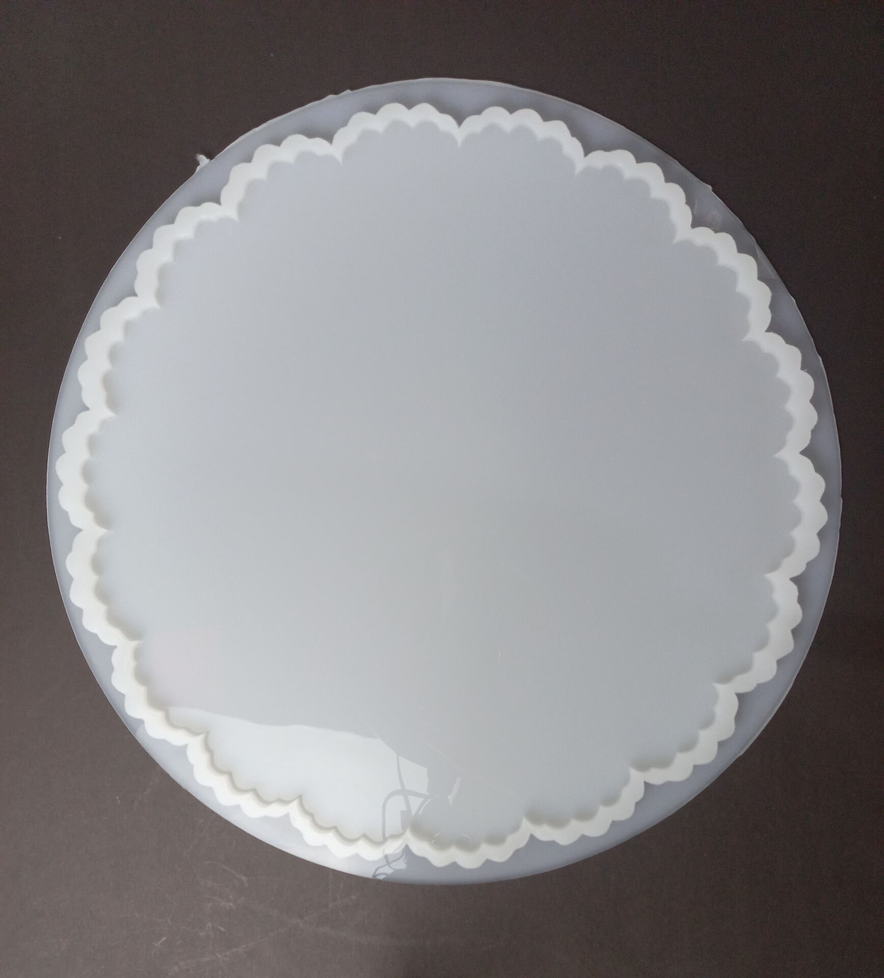 34cm Çiçek Desenli Yuvarlak Epoksi Silikon Tepsi Kalıbı 8mm